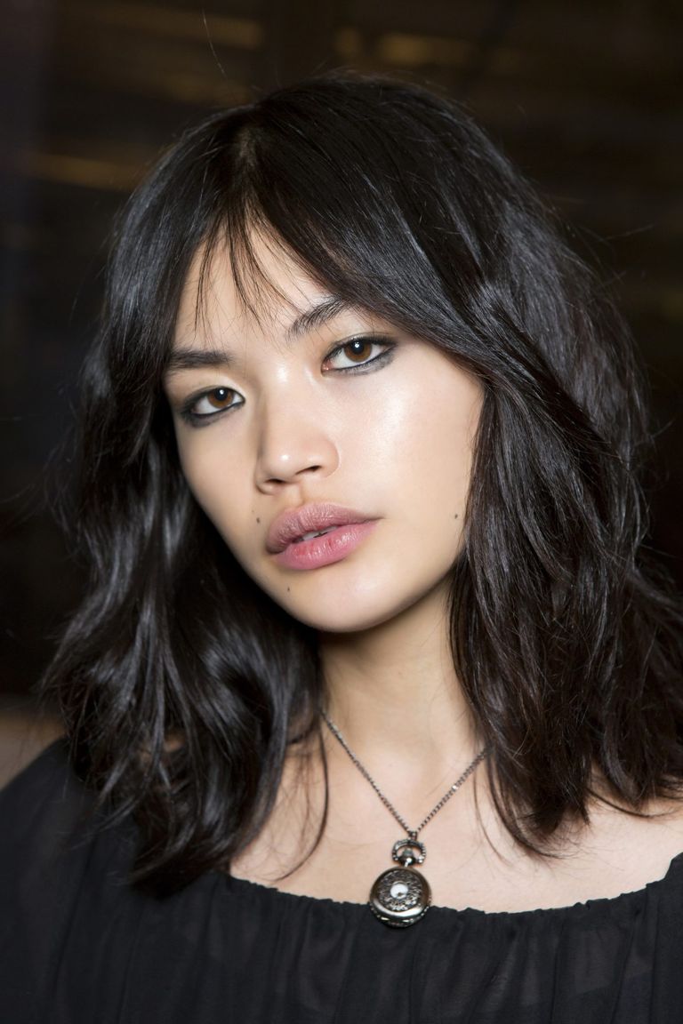 Spring 2017 Beauty Trend Report: How to Rock Smudged Eyes (Without Looking Messy)