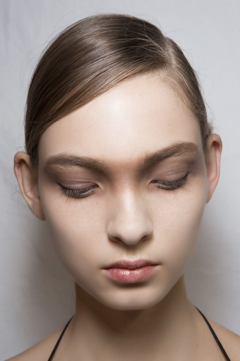 Spring 2017 Beauty Trend Report: How to Rock Smudged Eyes (Without Looking Messy)