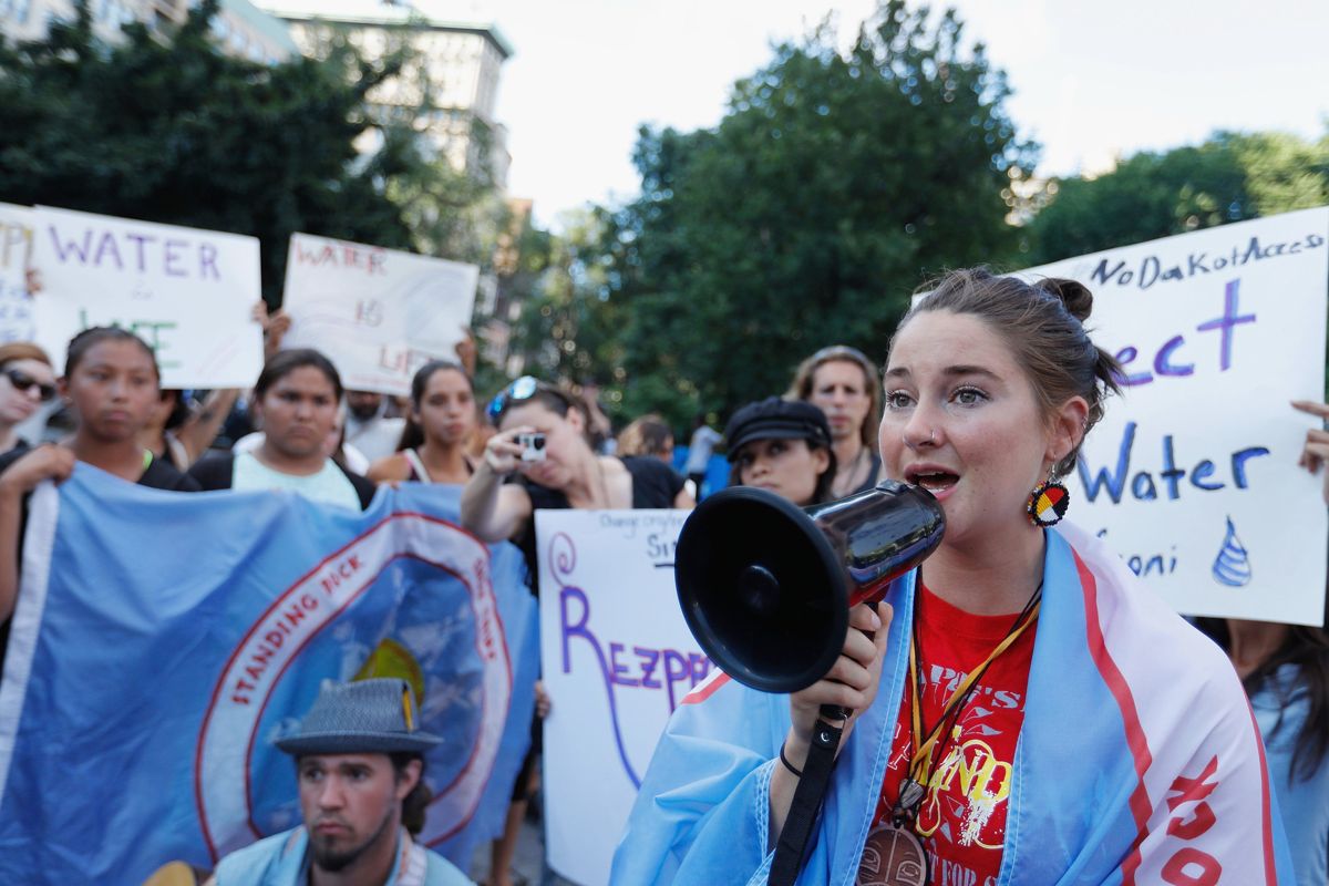 Shailene Woodley Signs Plea Deal for Protesting Dakota Pipeline