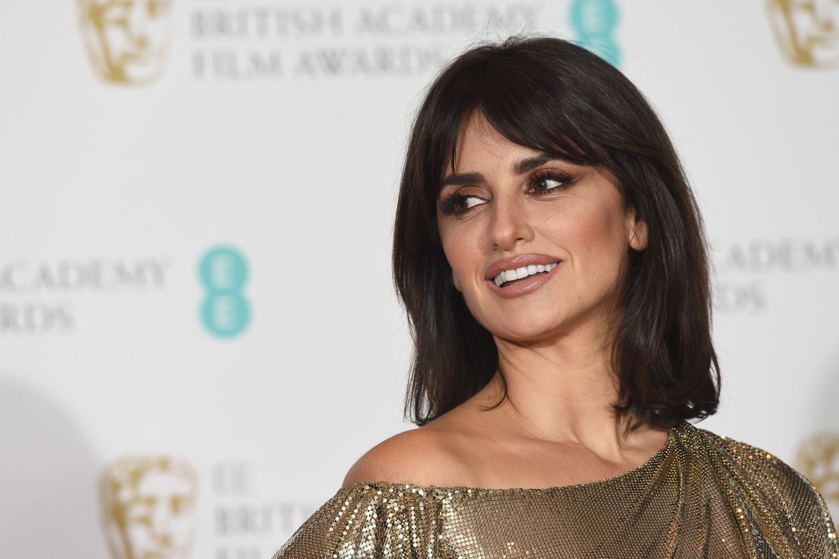 Penelope Cruz to Play Donatella Versace in American Crime Story