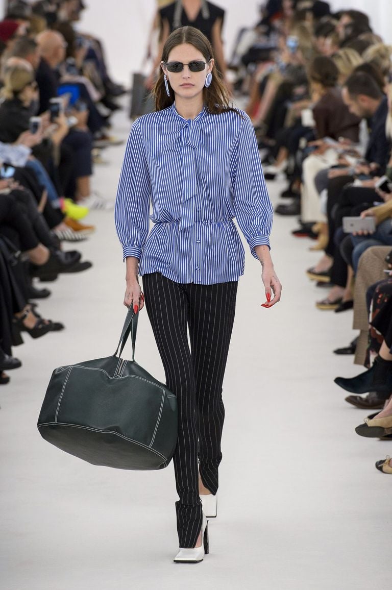 Spring 2017 Trend Report: How to Wear the Oxford Shirt Now