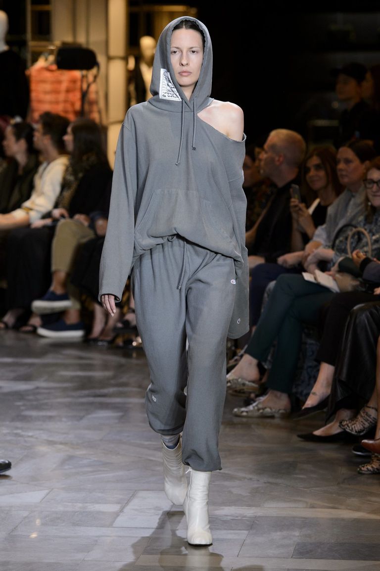 Spring 2017 Trend Report: How to Wear the Latest Athleisure Looks