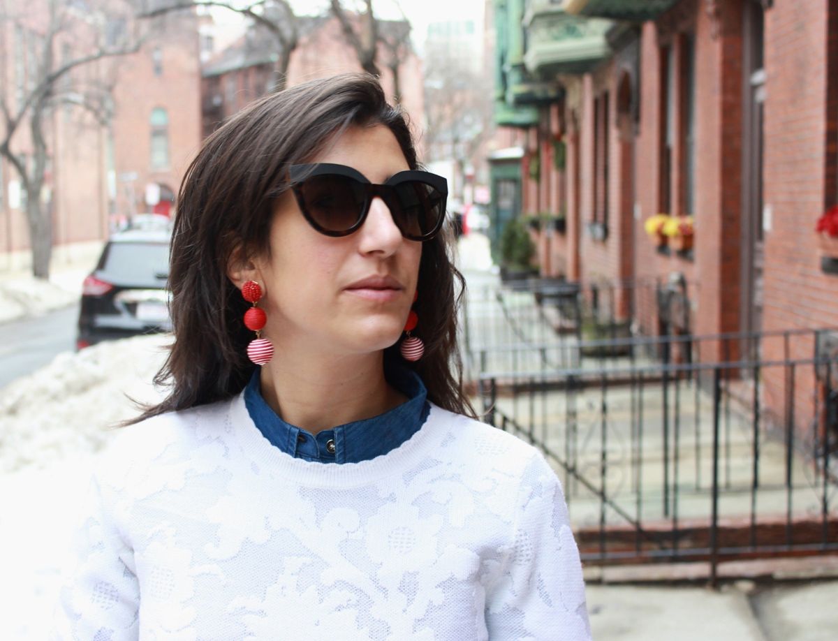 how to wear statement earrings