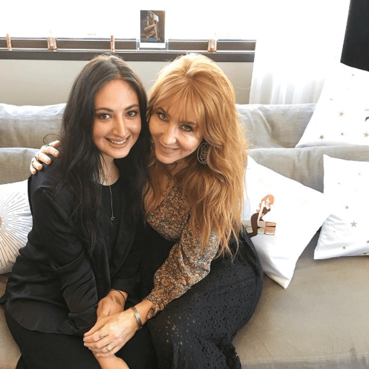 Watch Makeup Artist Charlotte Tilbury Demo the Best Way to Get Glowy
