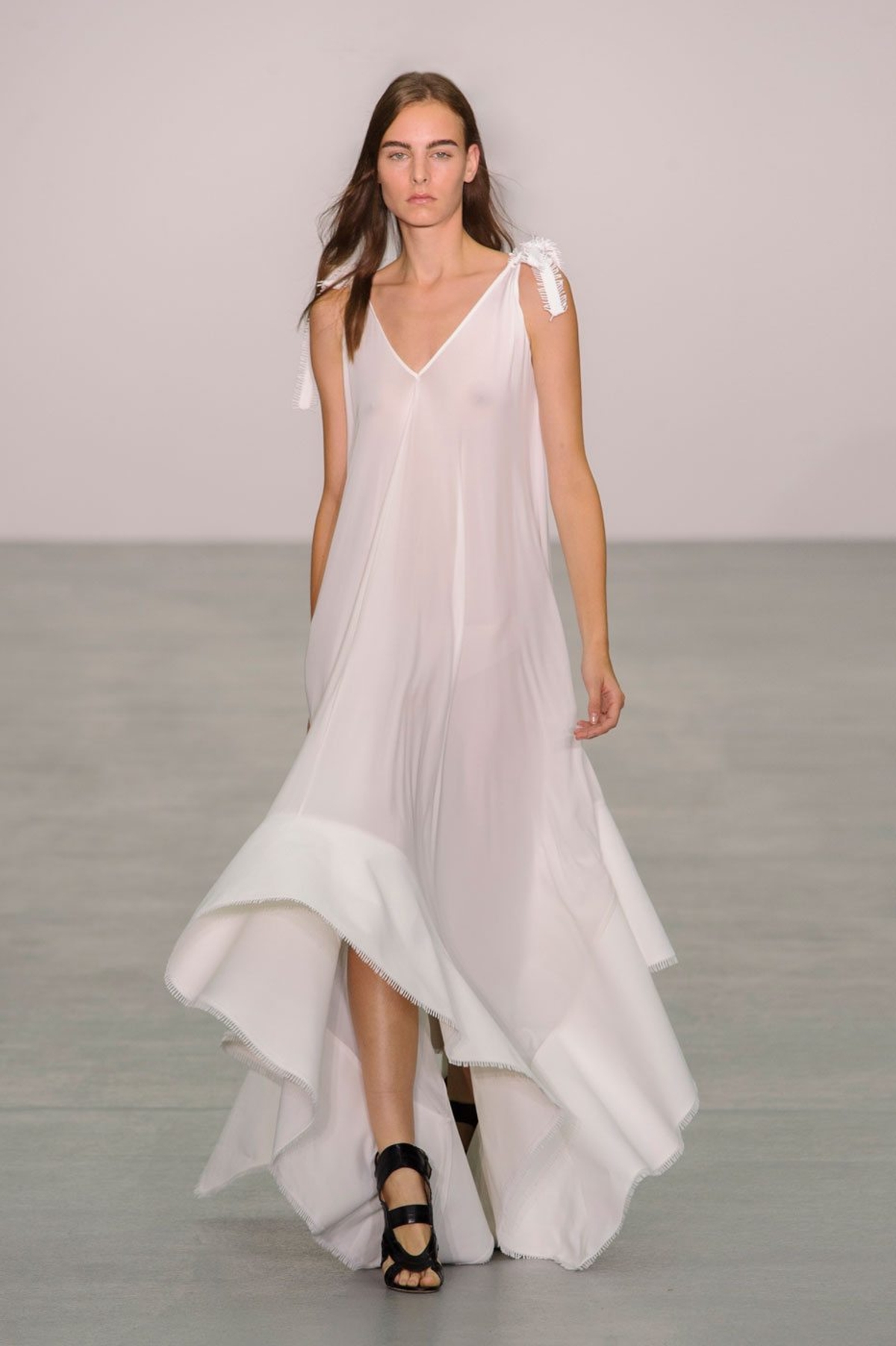 7 Designer Looks We'd Love to See Pippa Wear on Her Wedding Day