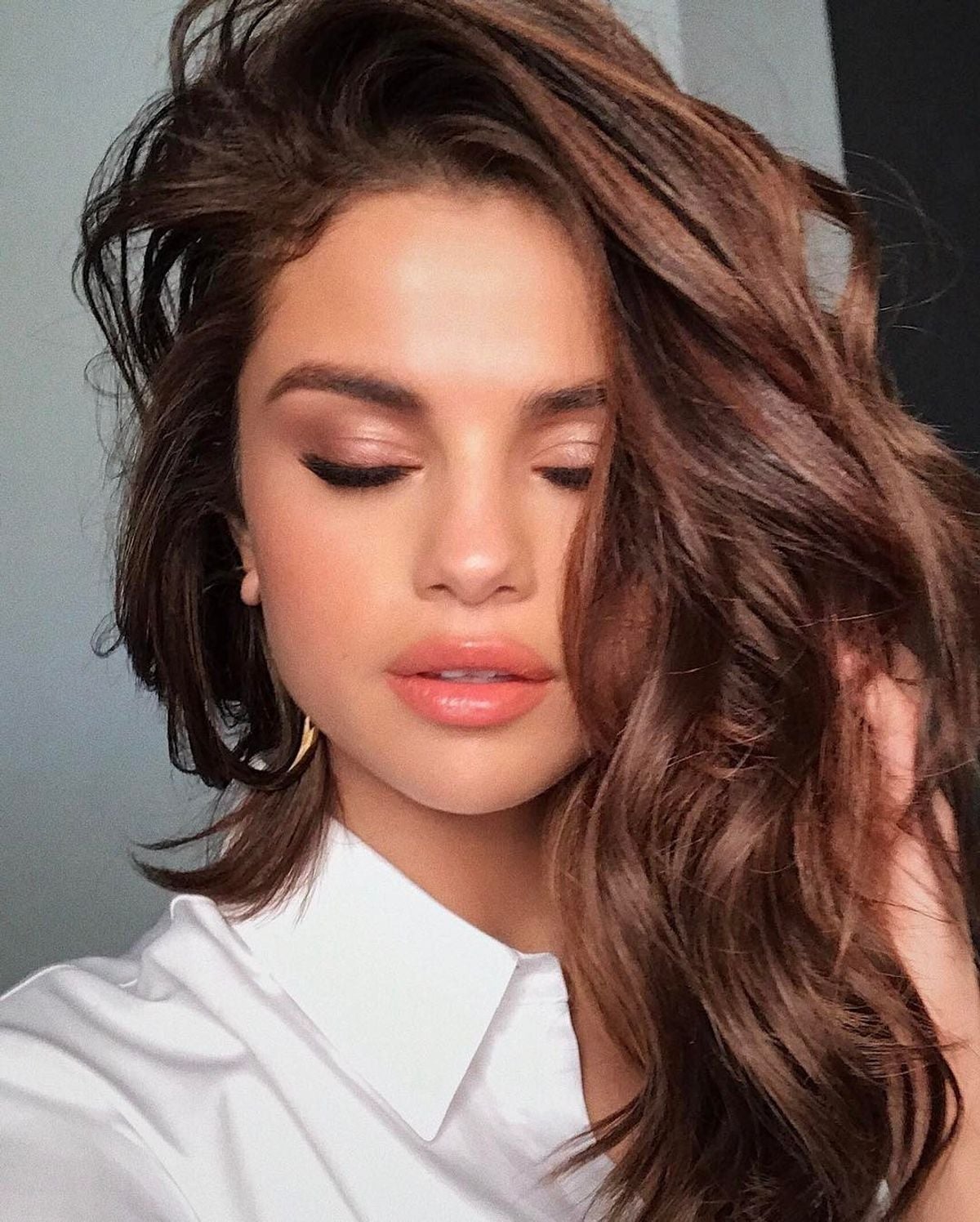 Selena Gomez's New Single is FINALLY Here