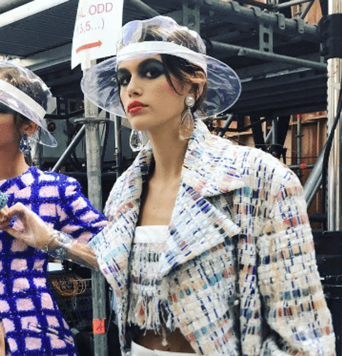 kaia gerber chanel makeup