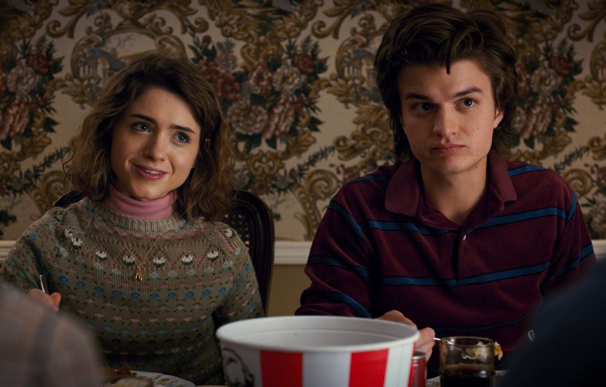 'Stranger Things 2' Stars Talk Scarier Monsters, New Mysteries and Missing Barb
