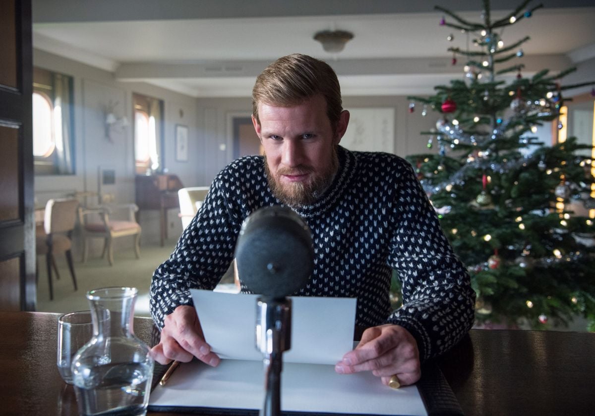 Prince Philip's Beard is the Real Star of The Crown Season 2 Trailer