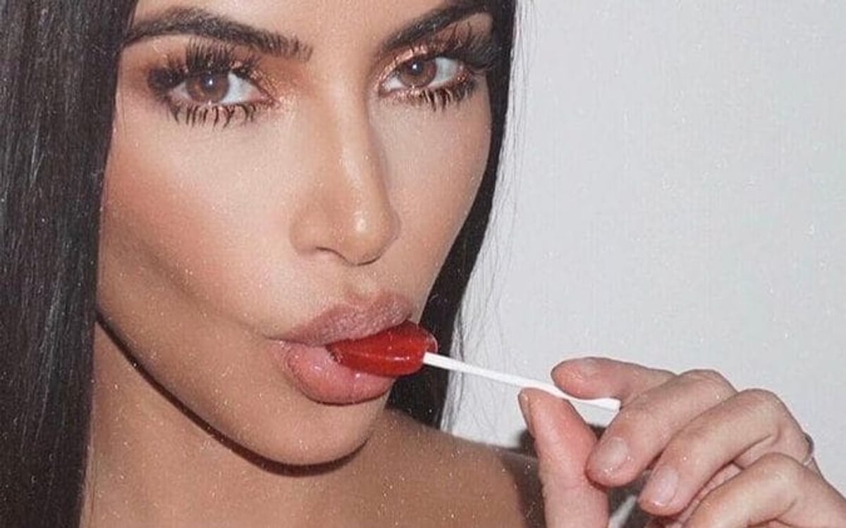 kim-kardashian-lollipop