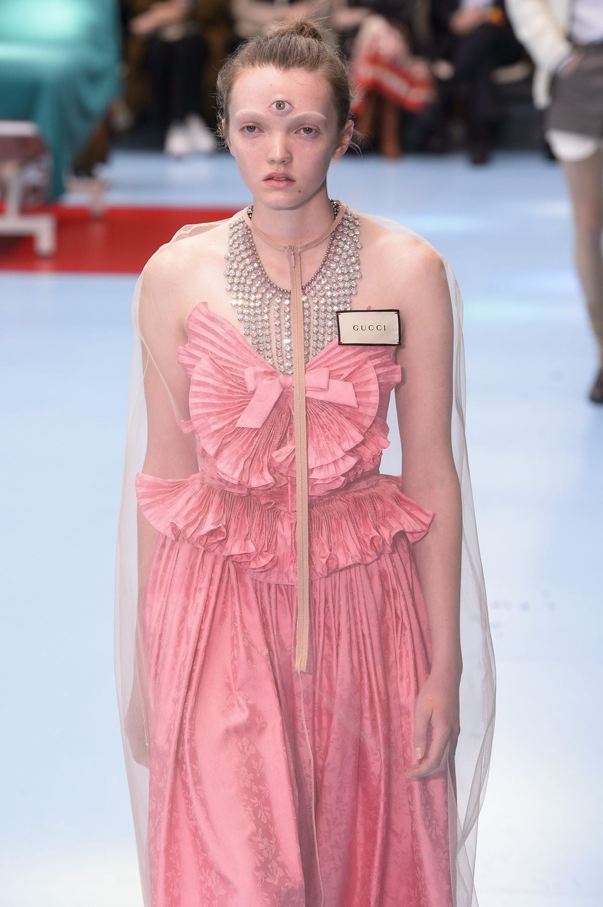 Gucci to Show at Paris Fashion Week Next Season
