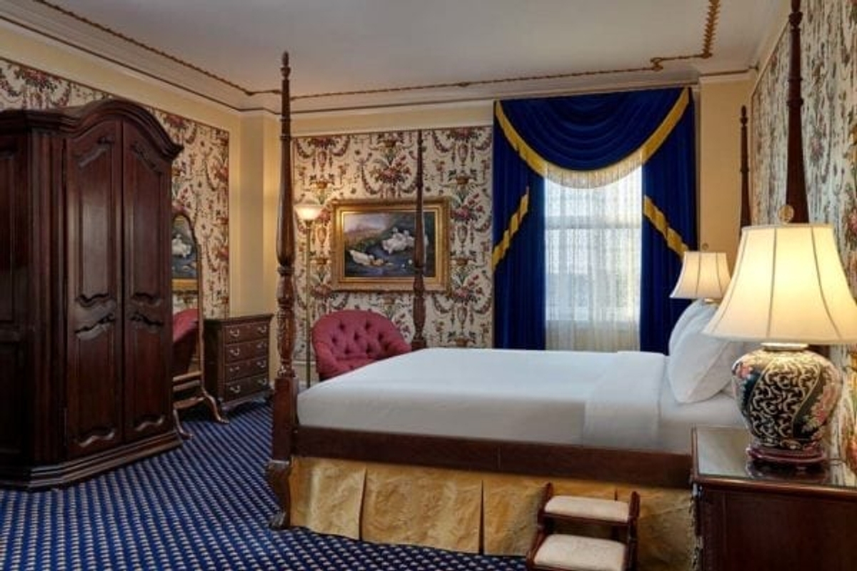 Honeymoon Like Royalty At These Canadian Hotels