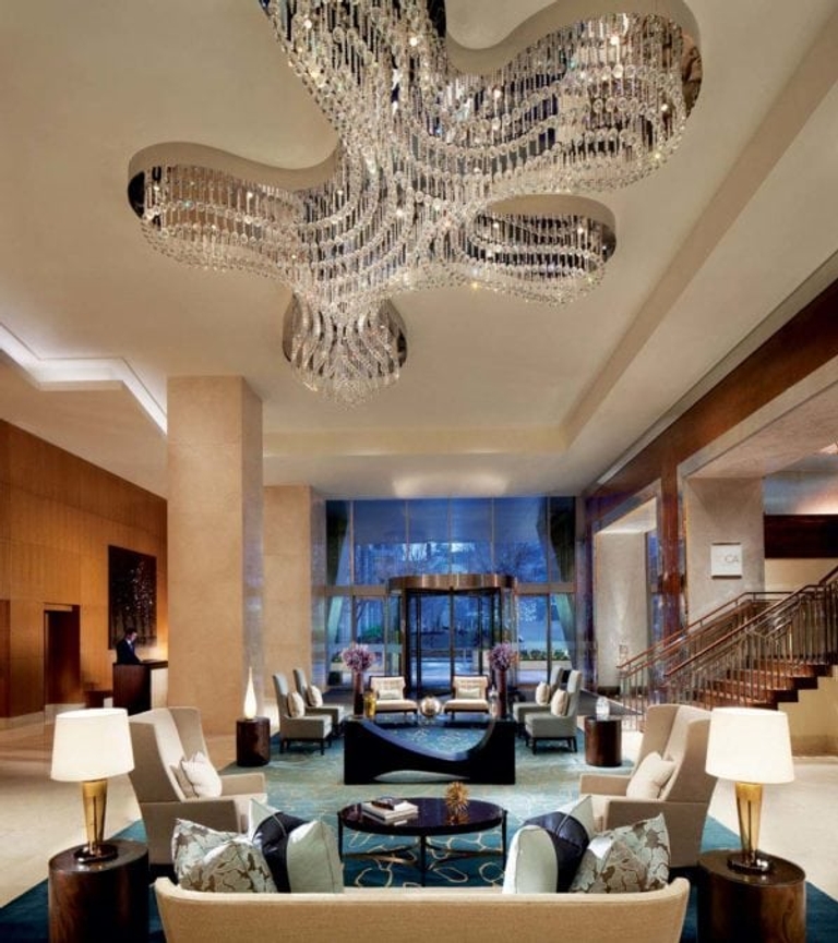 Honeymoon Like Royalty At These Canadian Hotels