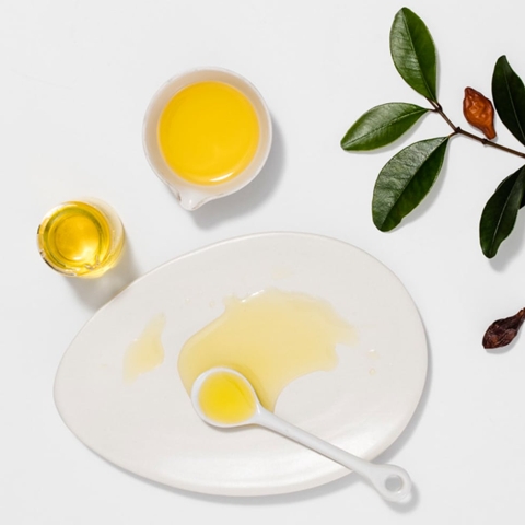 Why Everyone Is Raving About This Natural Makeup Brand From Australia