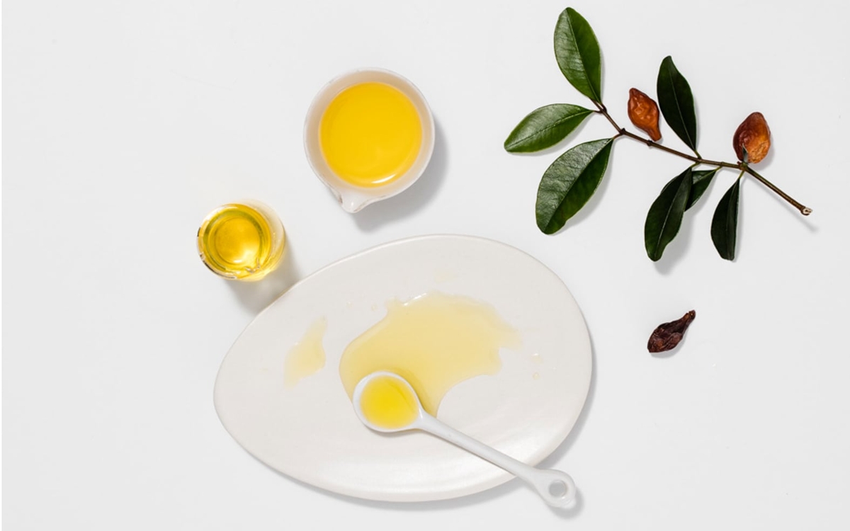Why Everyone Is Raving About This Natural Makeup Brand From Australia