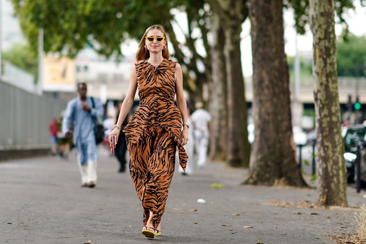 Chic and Cheerful Street Style From Paris Haute Couture Fashion Week