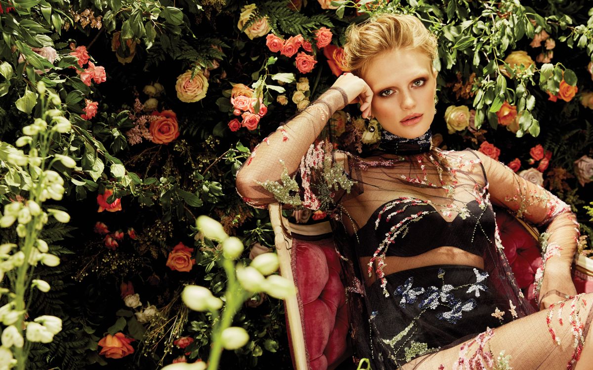 Fall Colours Inspire Mesmerizing Makeup Looks From Lise Watier