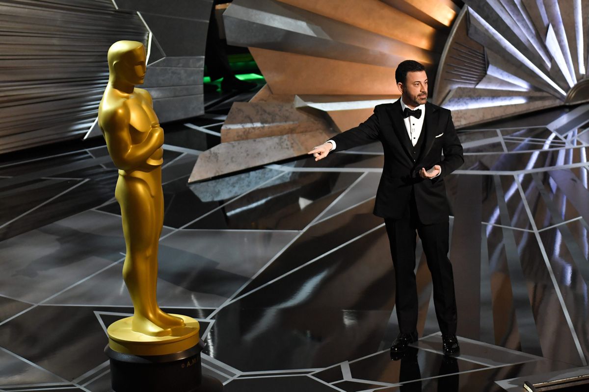 Who Should Host the 2019 Oscars? Our Editors Weigh In