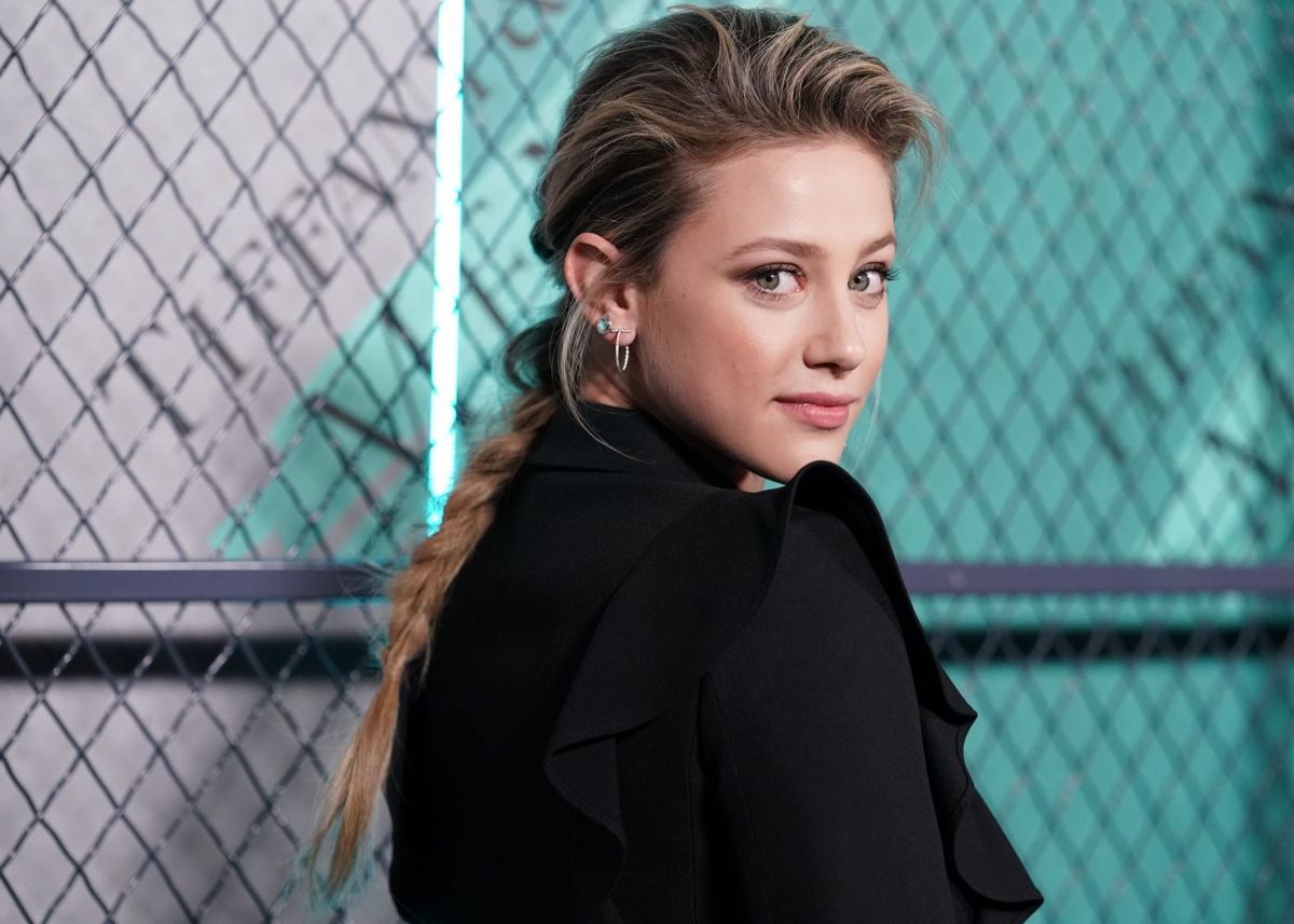 lili reinhart skin
