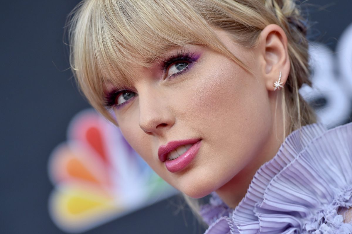 taylor swift scooter braun