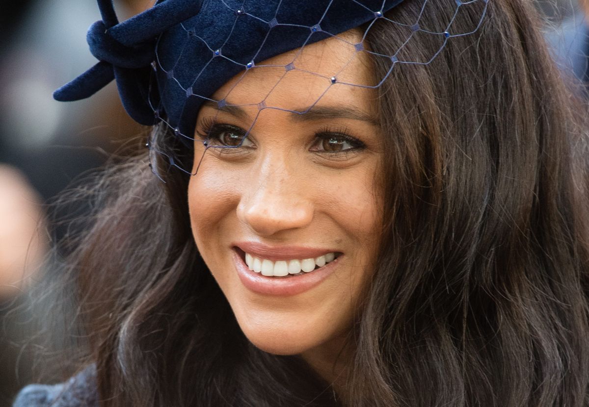 meghan markle necklaces