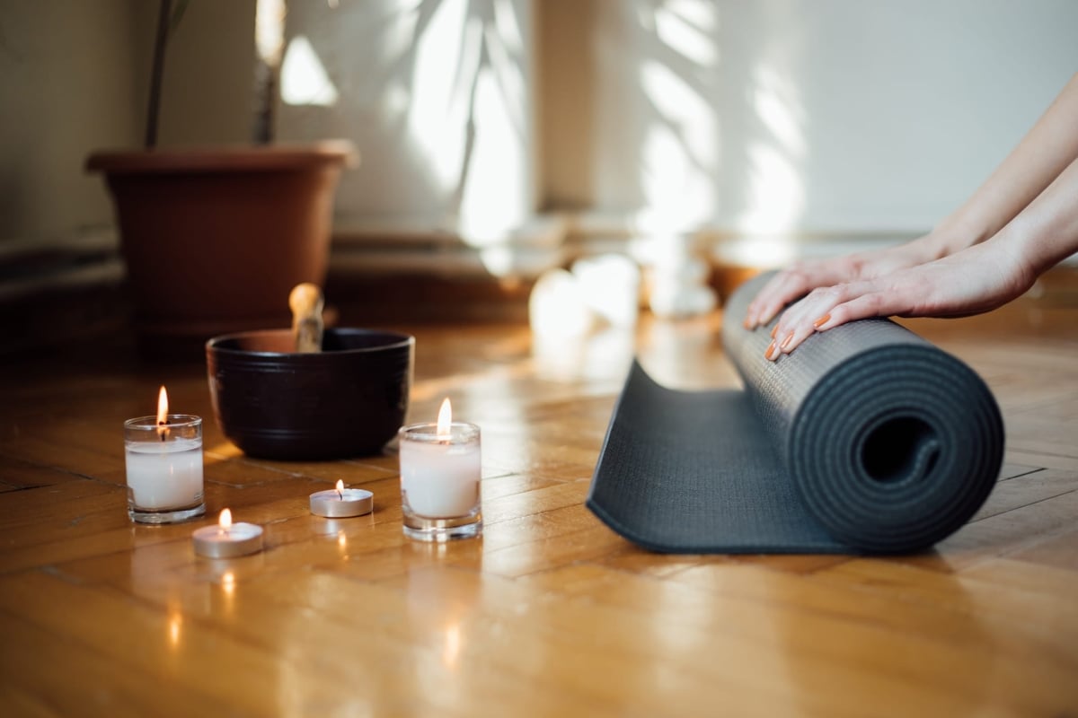An Incredibly Simple Guide to Staying Healthy This Holiday Season