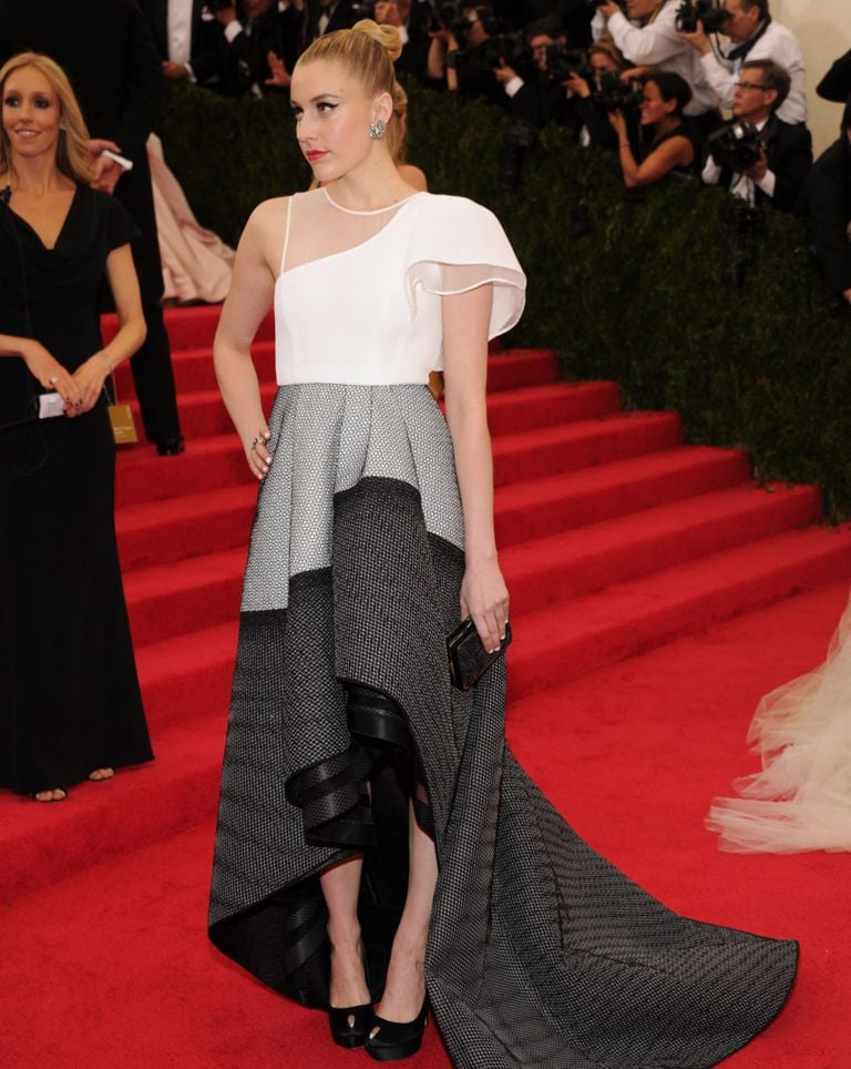 13 Red Carpet Looks We Want to See Recreated at This Year's BAFTA Awards