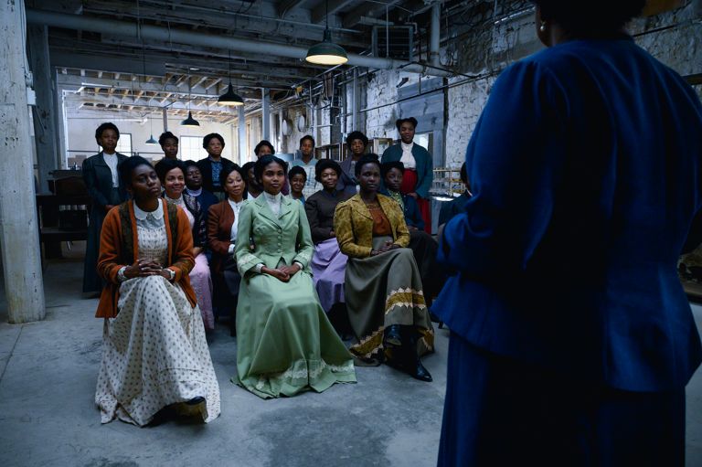 Netflix's New Miniseries Self Made is a Lesson in Hair and History Everyone Needs to See