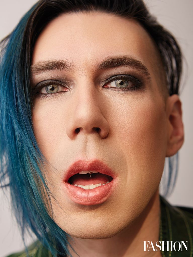 eyeliner