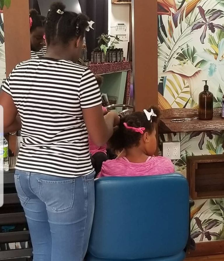 Texture Talk: This Montreal Hairstylist Runs Workshops for Young Black Girls Struggling With Their Curls