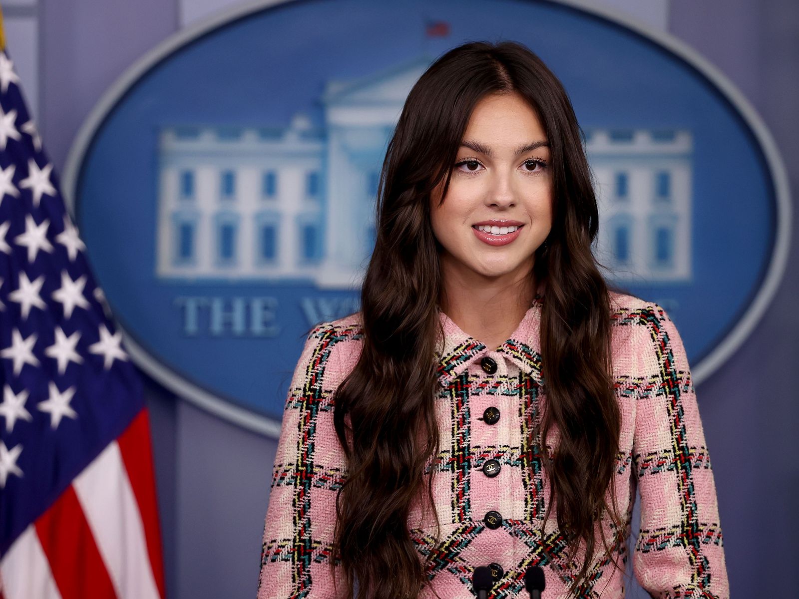 olivia-rodrigo-white-house.jpg