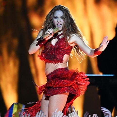 That Viral Super Bowl Shakira Meme Is a Bad Look, Guys