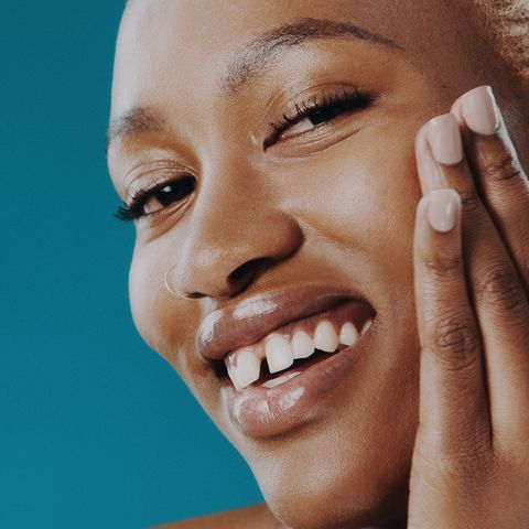 Does Foundation Stop Your Skin From Breathing?