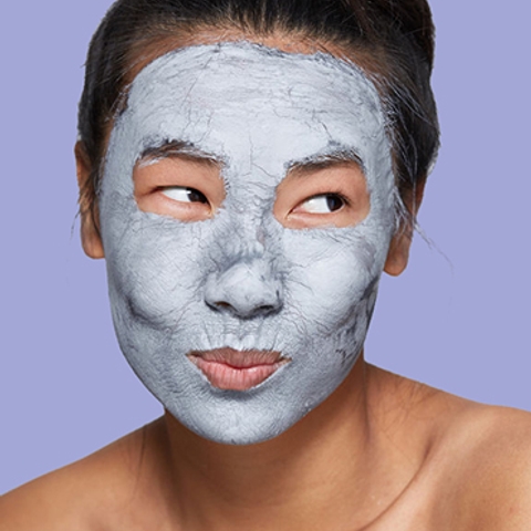 PSA: Stop Using Coconut Oil As a Moisturizer! Plus 4 Other Skincare Myths, Busted