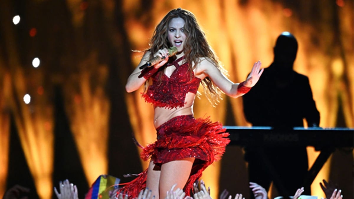 That Viral Super Bowl Shakira Meme Is a Bad Look, Guys