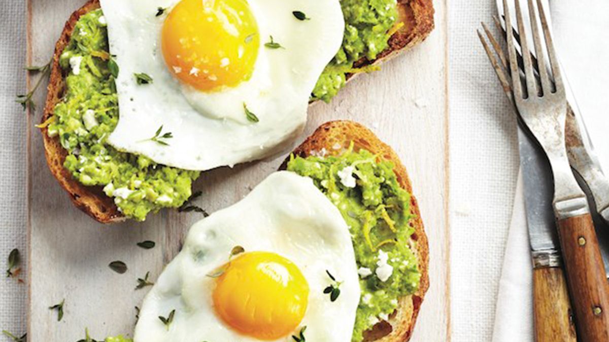 Weekend Brunch Idea: Try Sweet Peas on Toast