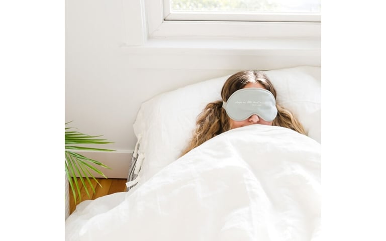 Can’t Sleep? Here’s How to Beat Your Quarantine Insomnia