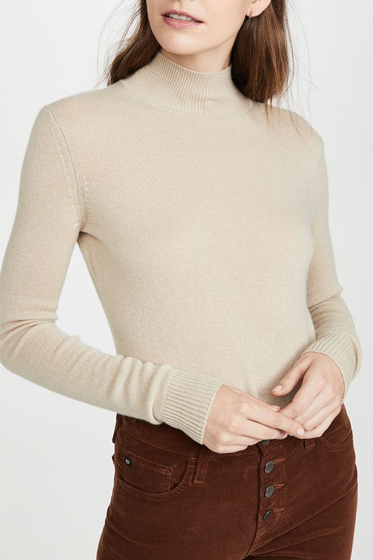 How to Build a *Realistic* Capsule Wardrobe in 2020