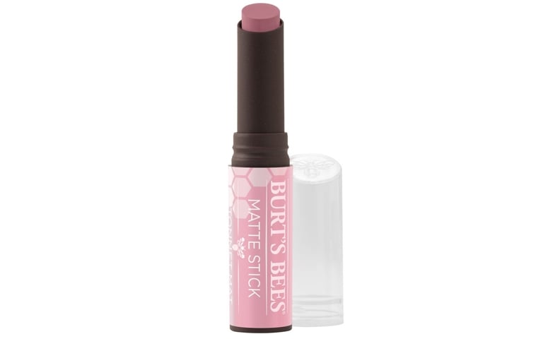 How to Mix Your Own Custom Lip Colour at Home