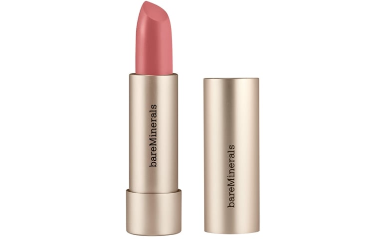 How to Mix Your Own Custom Lip Colour at Home