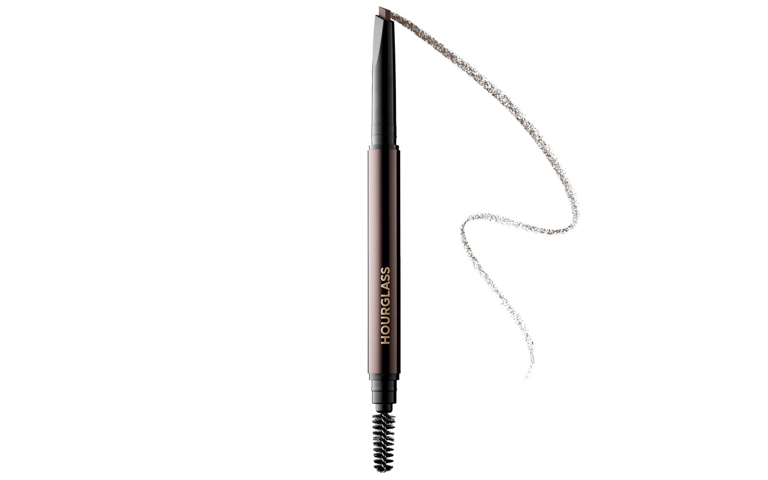 The Dos and Don’ts of Grooming Your Eyebrows at Home
