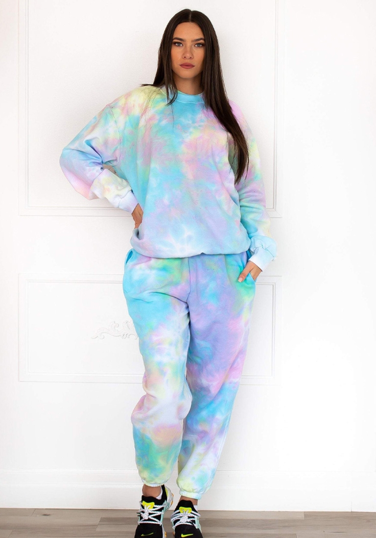 Fall's Best Loungewear Sets From Canadian Brands