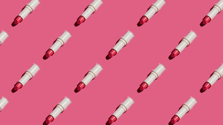 What's in “Longwear” Lipstick, Anyway?
