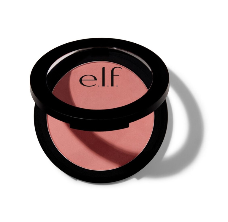 16 Mask-Friendly Makeup Products That Won’t Budge (or Smudge)!