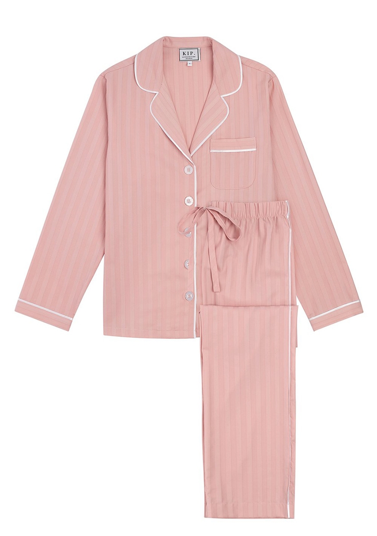 10 Pairs of Fancy PJs Perfect For Ringing in NYE at Home