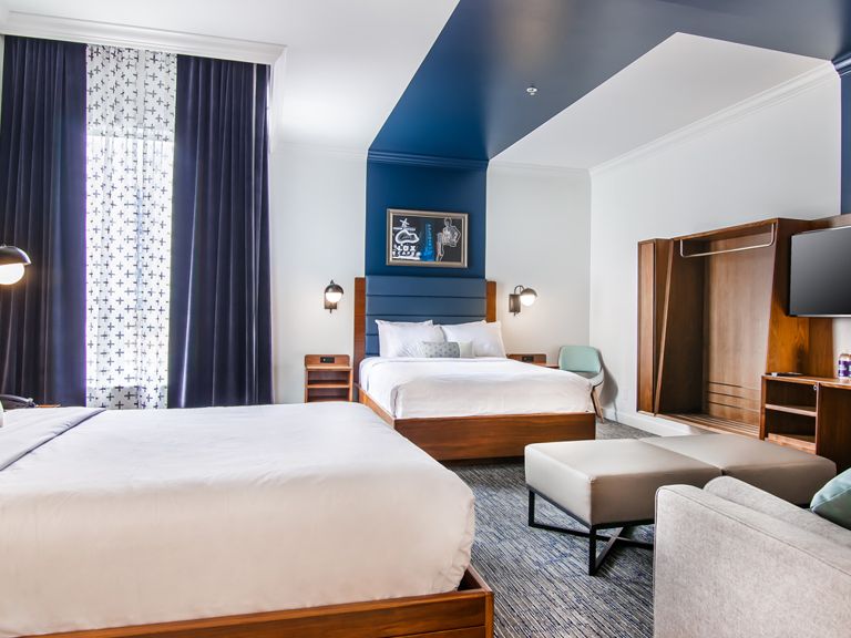 The Best Staycation Hotels in Vancouver