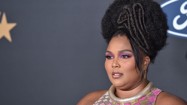 What We’re Getting Wrong About Lizzo’s Juice Cleanse
