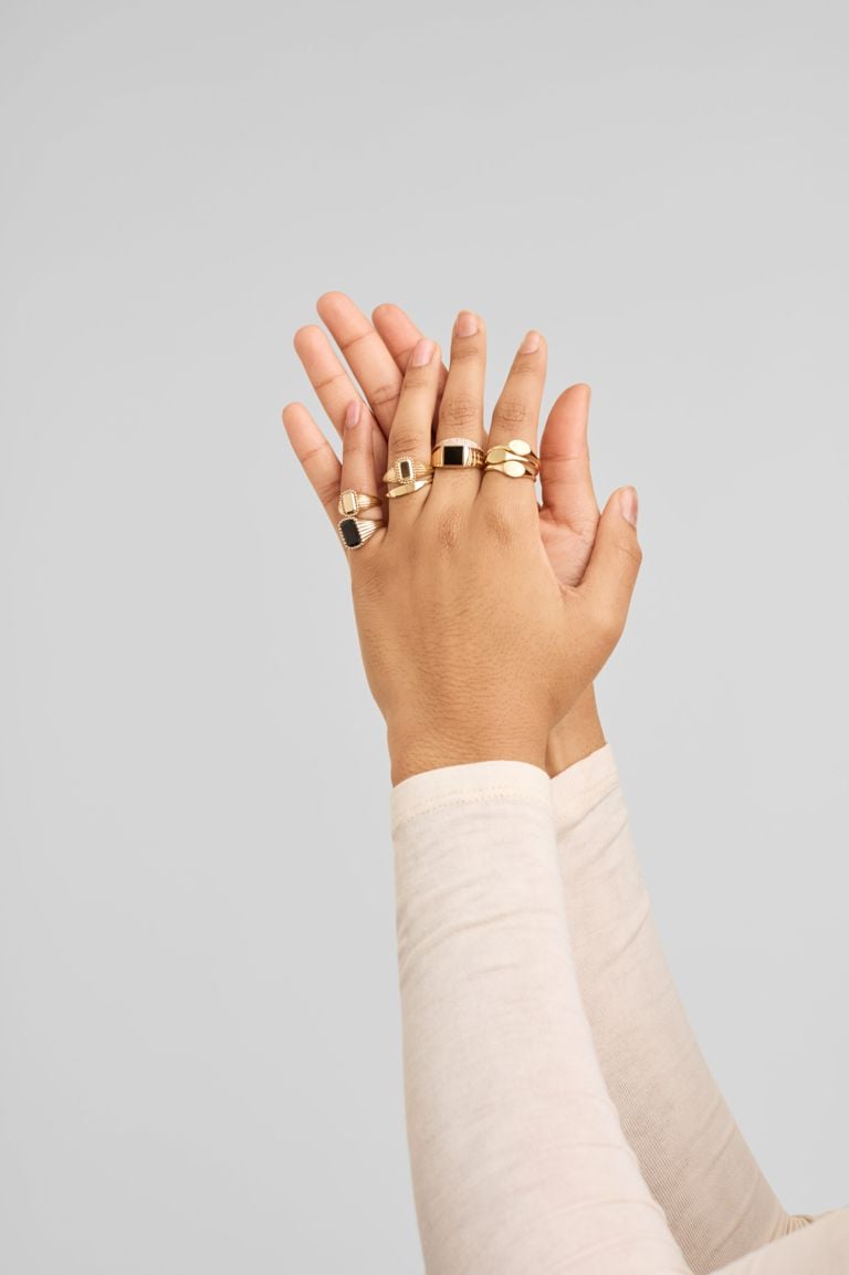 Mejuri x Jenna Lyons is the Must-Have Collab for Minimalists