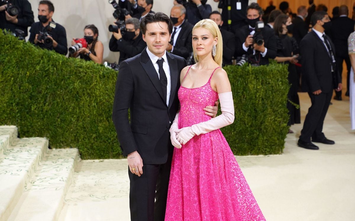 nicola peltz brooklyn beckham