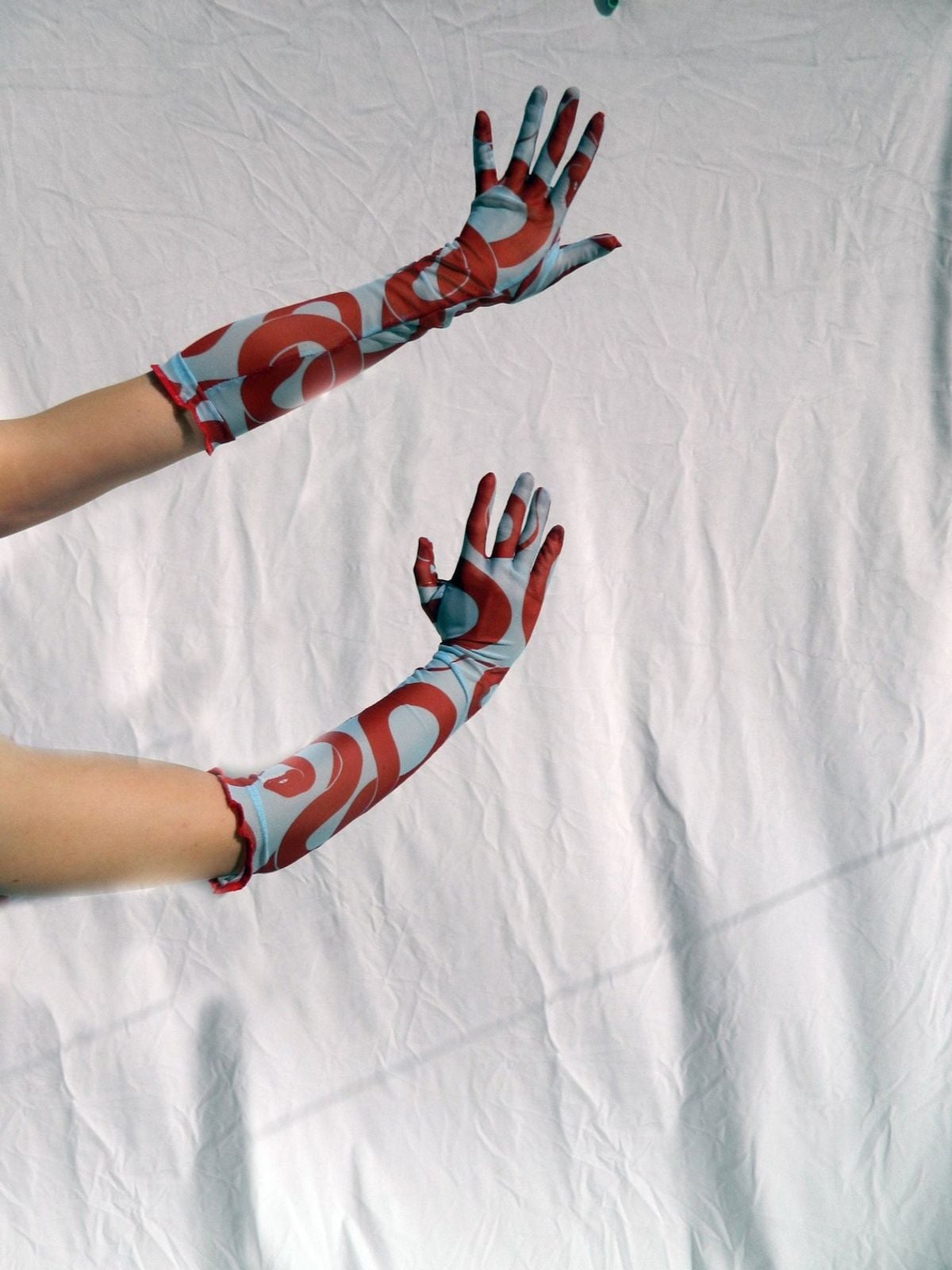 patterned gloves